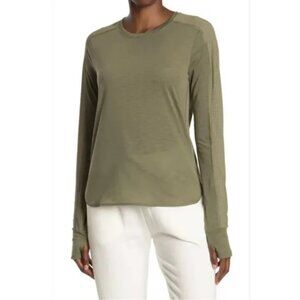 NWT SWEATY BETTY BREEZE RUNNING TOP, SMALL